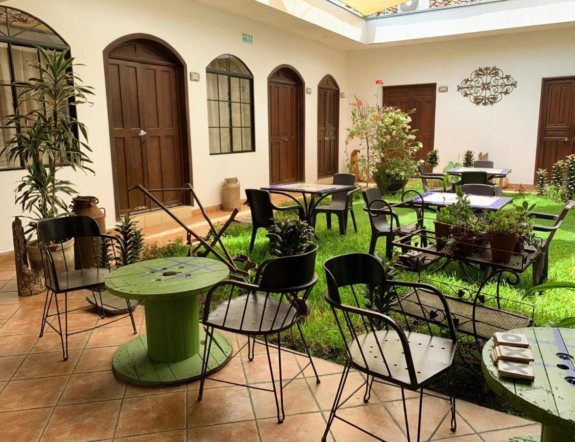 Hostal Las Puertas Santa Ana Luaran gambar