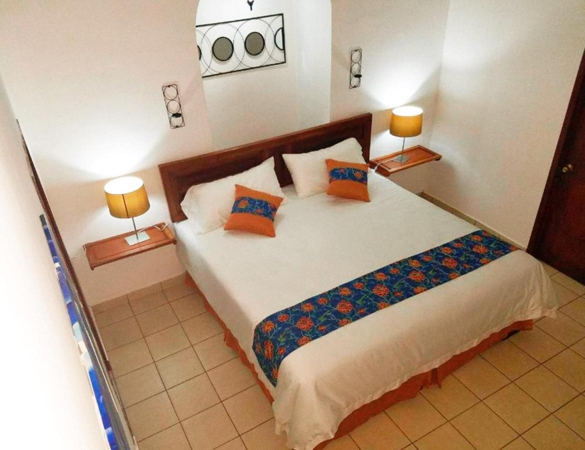 Hostal Las Puertas Santa Ana Luaran gambar